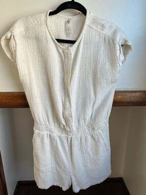 Lou & Grey Multi-Color Confetti Speckled Gauze Cotton Romper